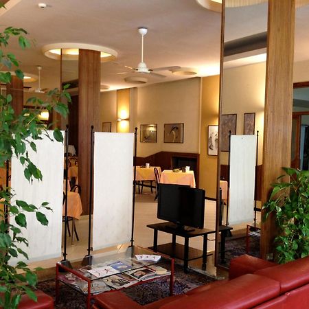 Hotel Milano Pistoia Buitenkant foto