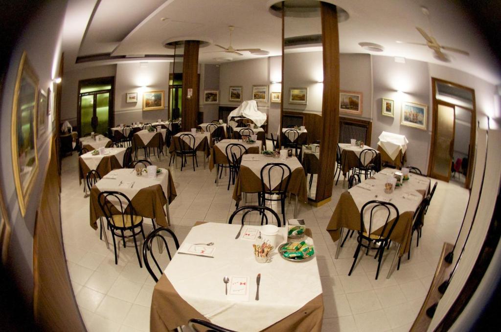Hotel Milano Pistoia Buitenkant foto