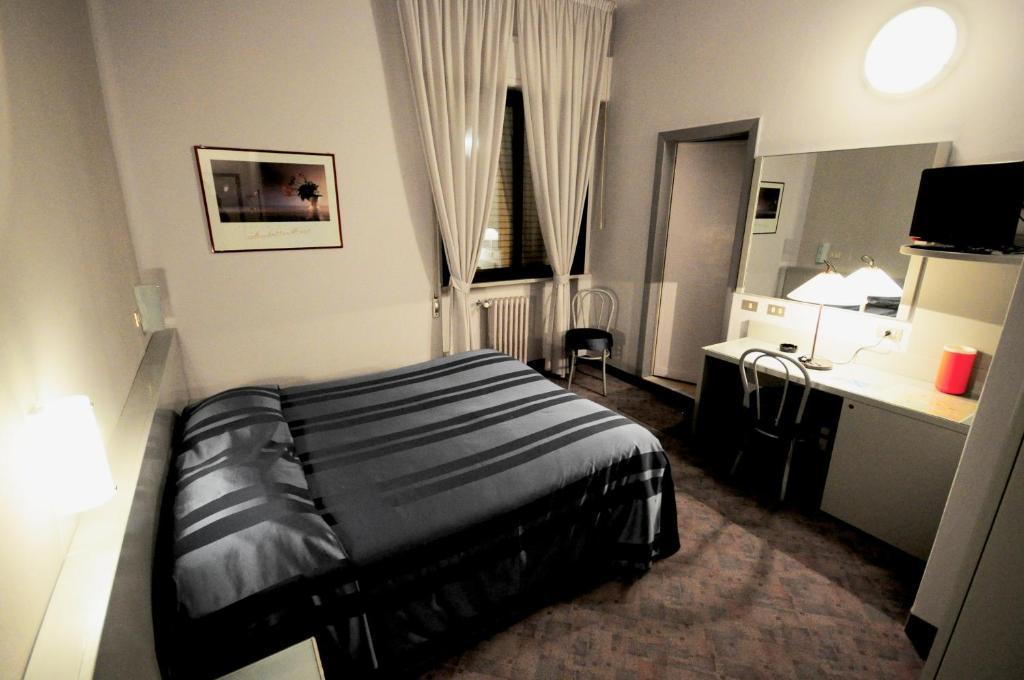 Hotel Milano Pistoia Buitenkant foto