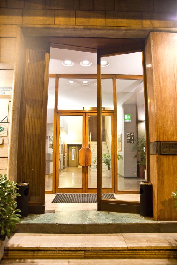 Hotel Milano Pistoia Buitenkant foto